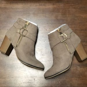 Taupe ankle booties!
